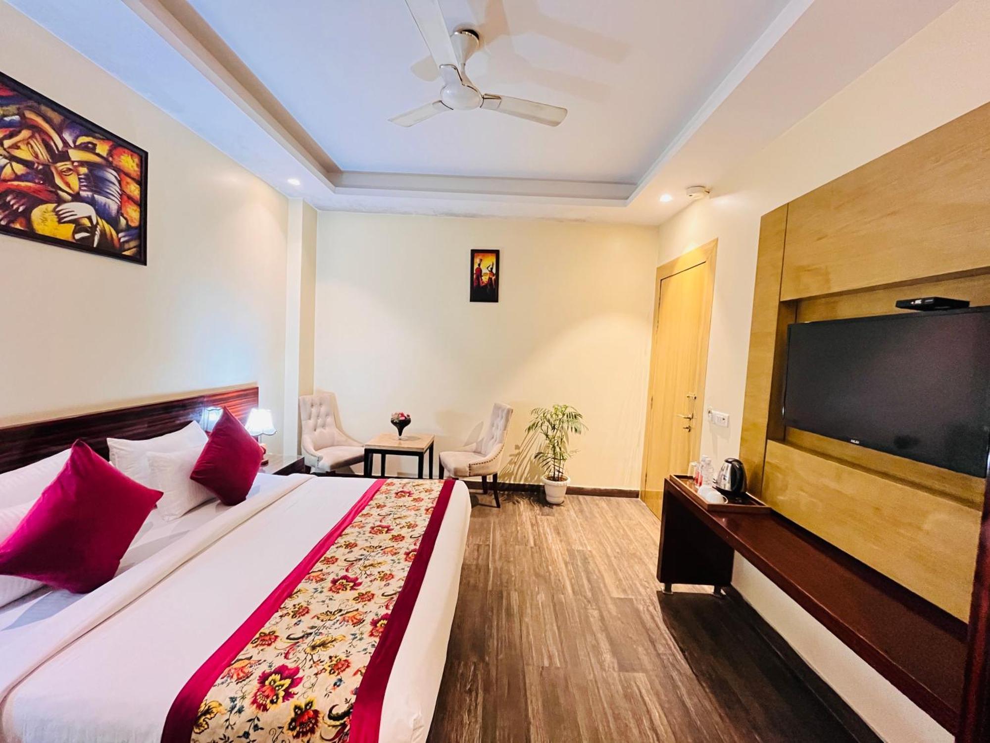 Hotel Banz Near Indira Gandhi Airport Delhi New Delhi Buitenkant foto