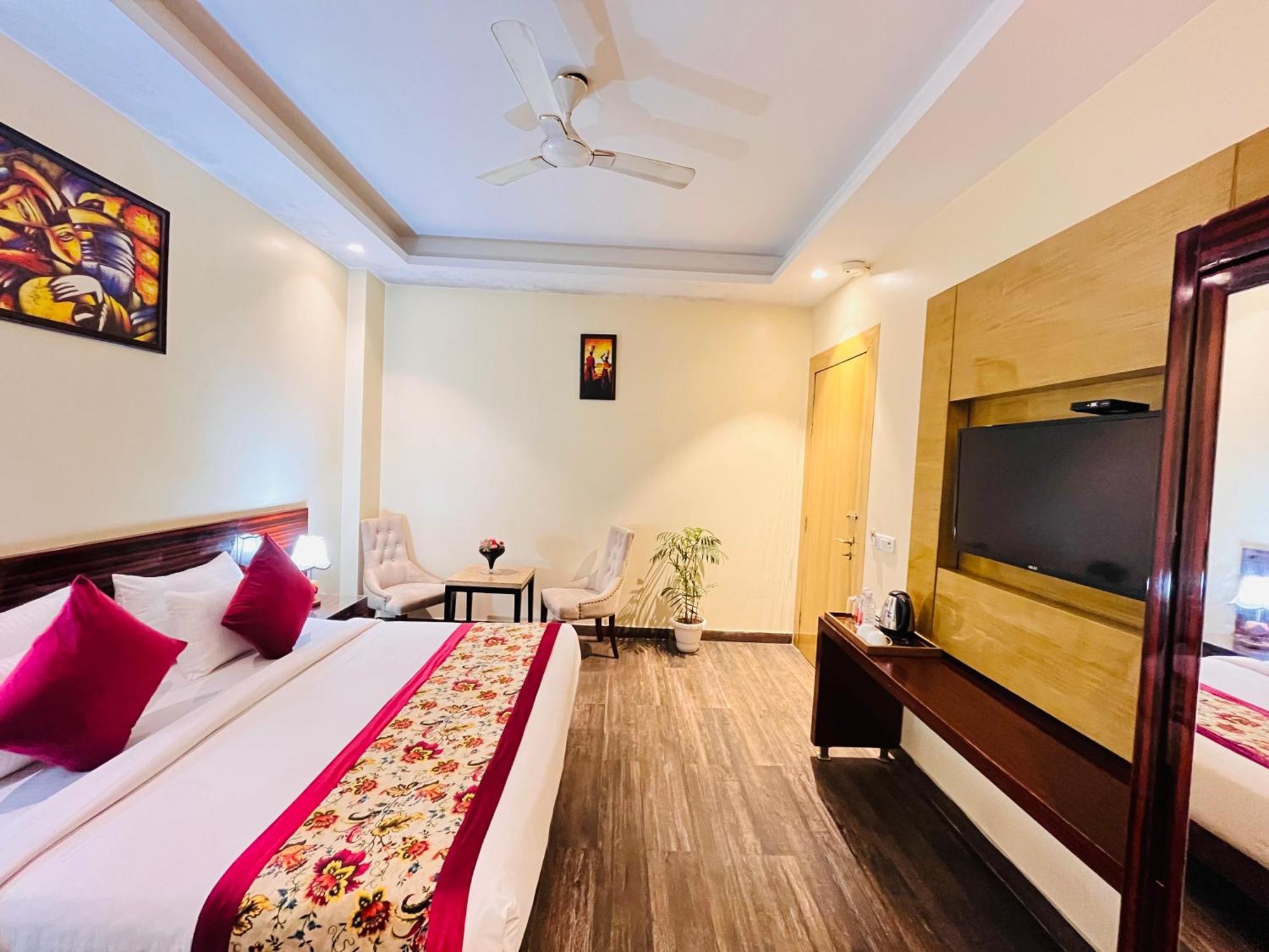 Hotel Banz Near Indira Gandhi Airport Delhi New Delhi Buitenkant foto