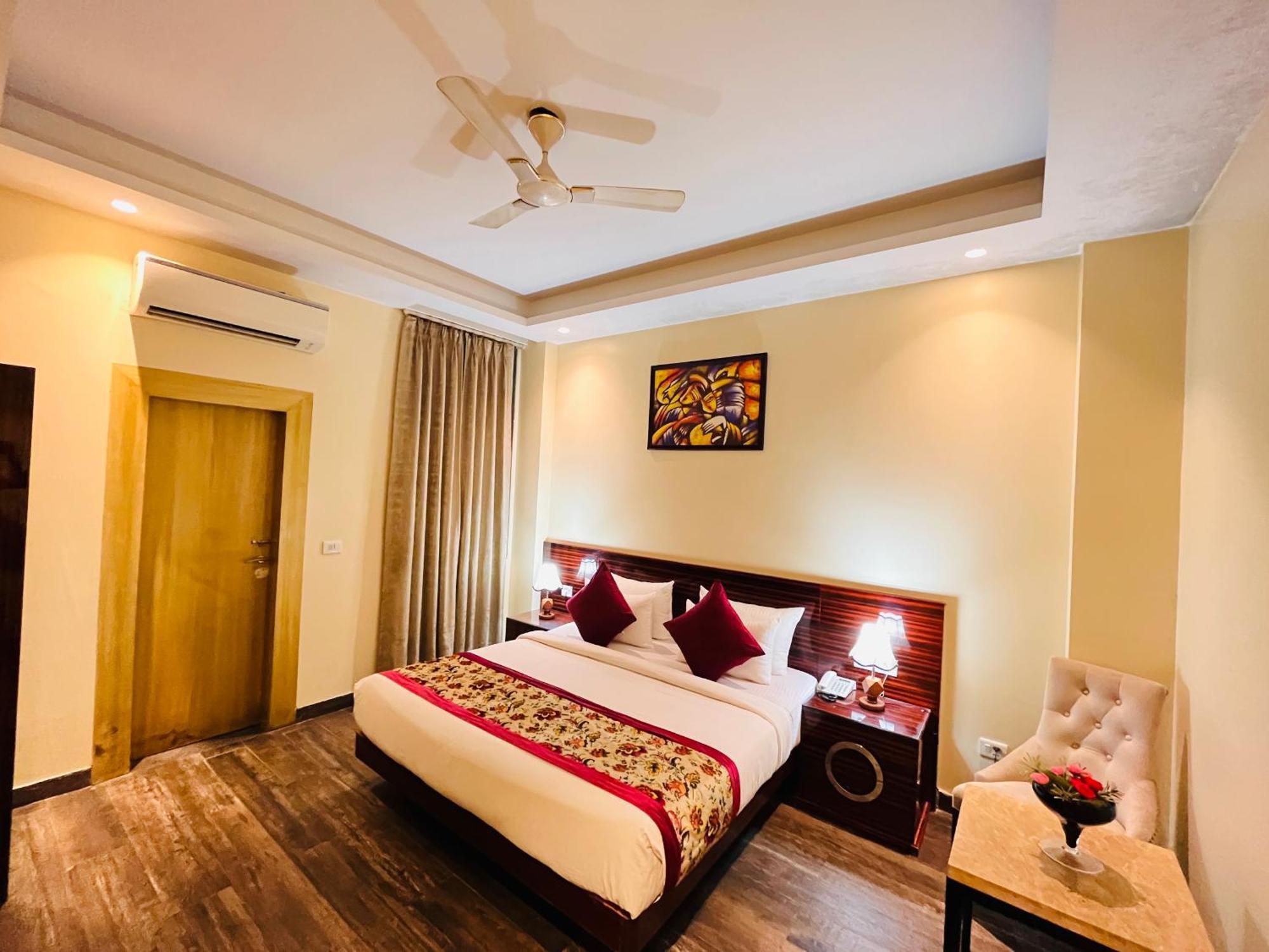 Hotel Banz Near Indira Gandhi Airport Delhi New Delhi Buitenkant foto