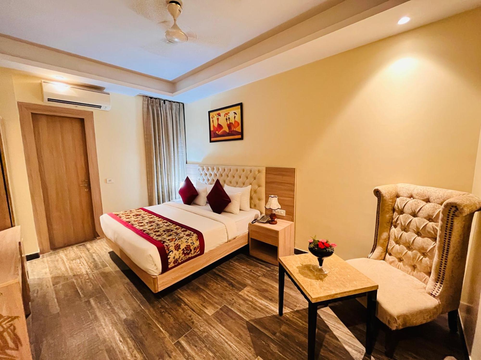 Hotel Banz Near Indira Gandhi Airport Delhi New Delhi Buitenkant foto