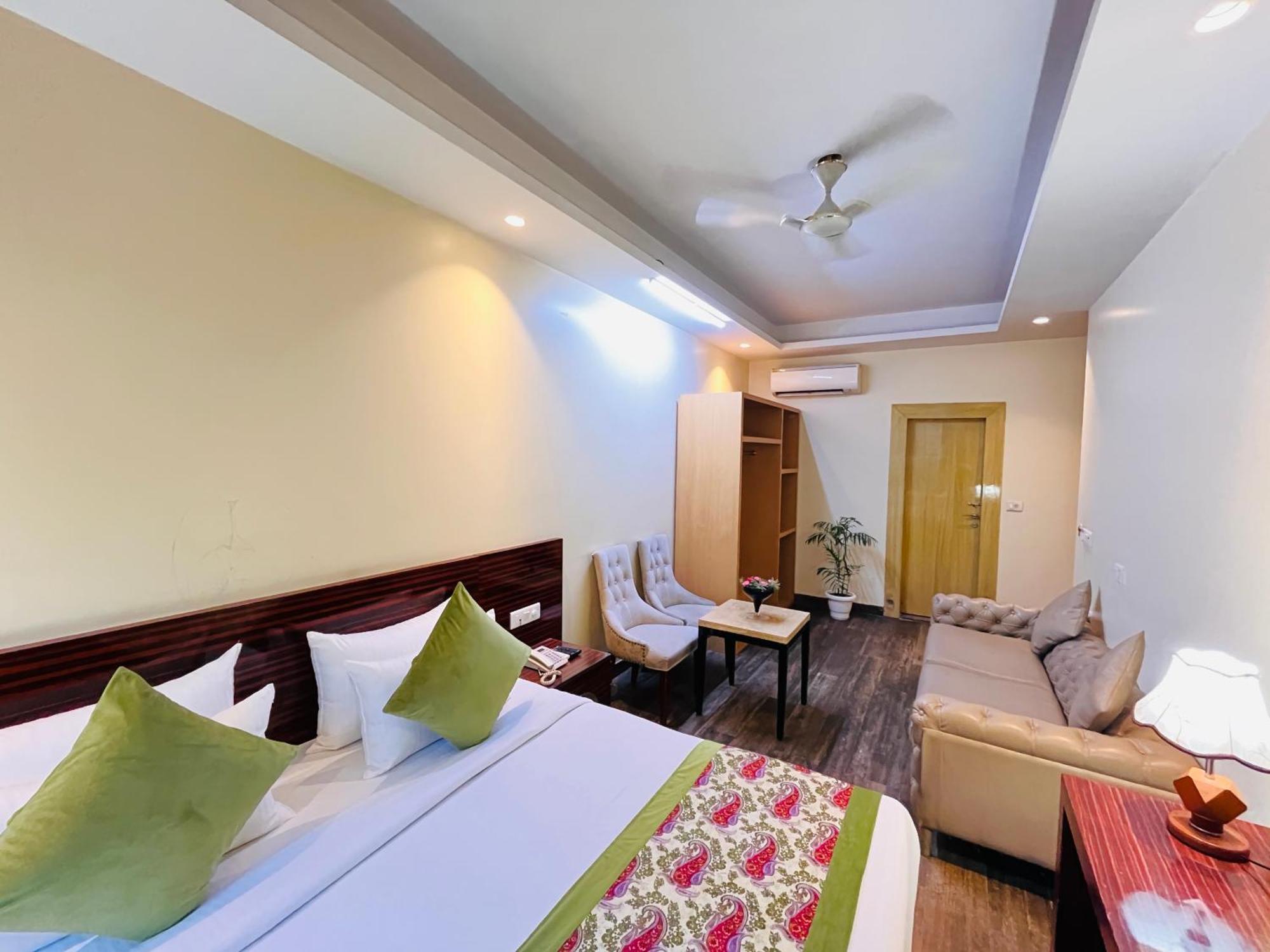 Hotel Banz Near Indira Gandhi Airport Delhi New Delhi Buitenkant foto