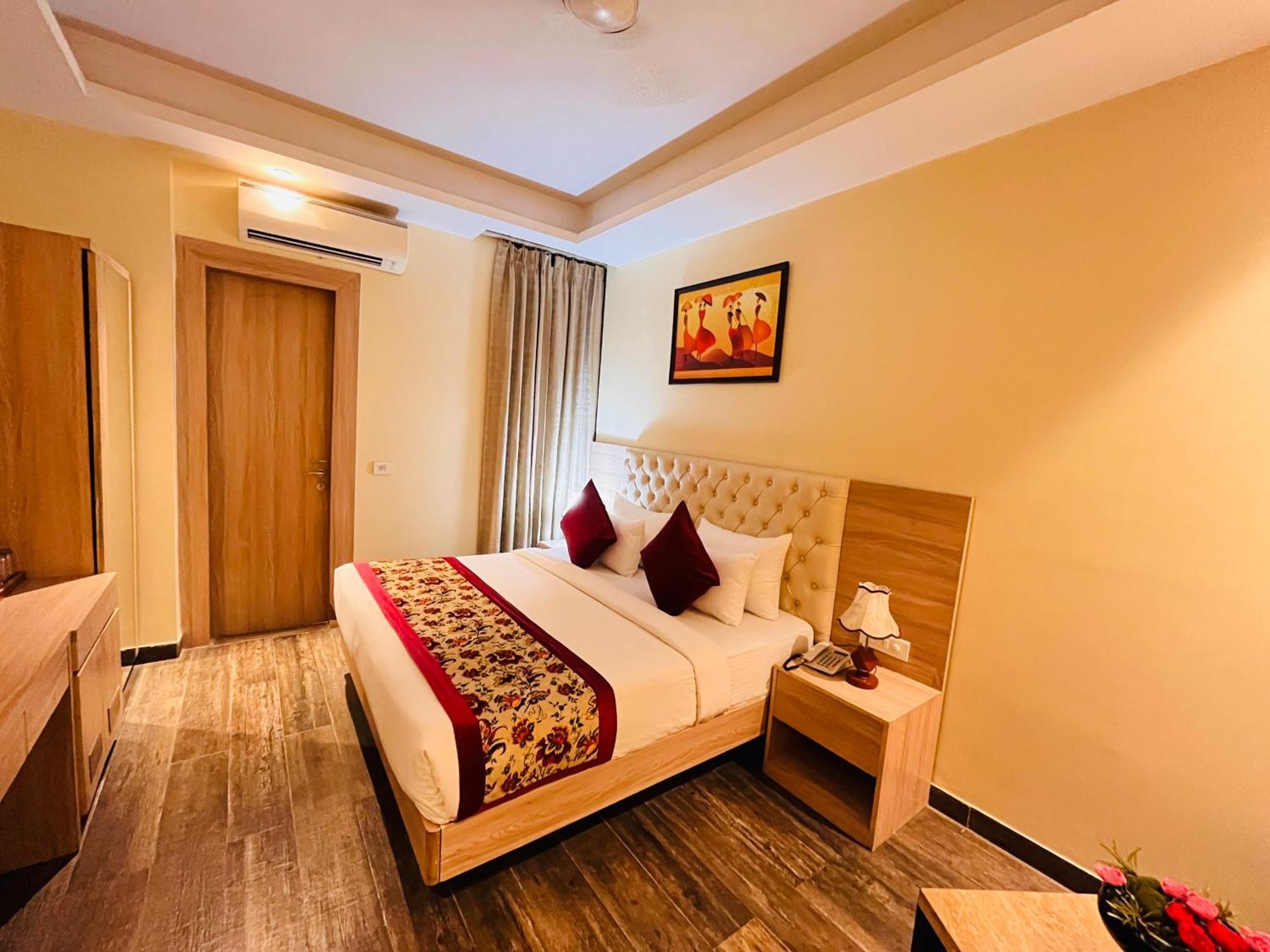 Hotel Banz Near Indira Gandhi Airport Delhi New Delhi Buitenkant foto
