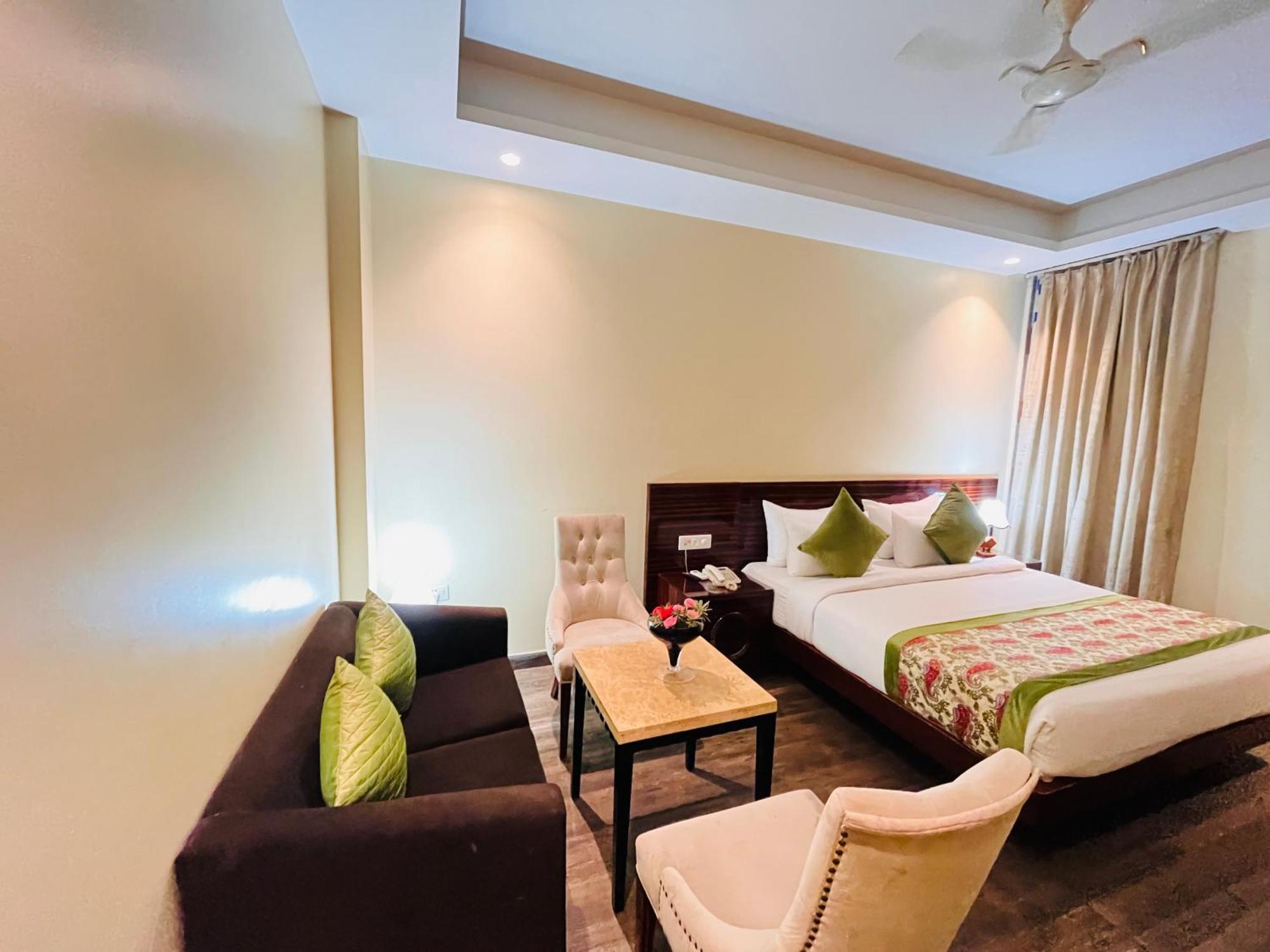Hotel Banz Near Indira Gandhi Airport Delhi New Delhi Buitenkant foto