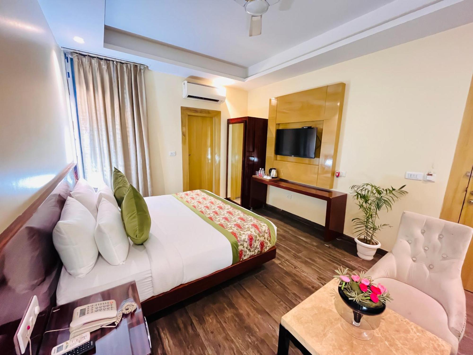 Hotel Banz Near Indira Gandhi Airport Delhi New Delhi Buitenkant foto